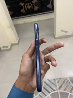 moto 5 5g 2022 4/64 single sim approved lush condition. . .