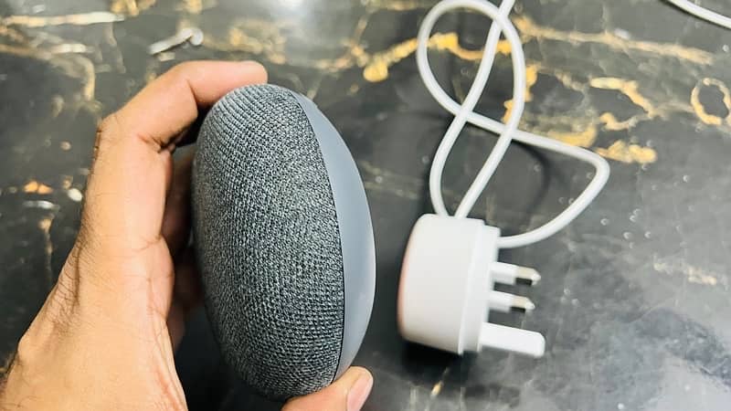 google Home Mini mint Condition 3