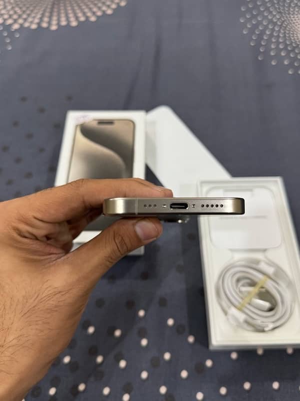 IPhone 15 Pro 128GB JV Natural Titanium 2