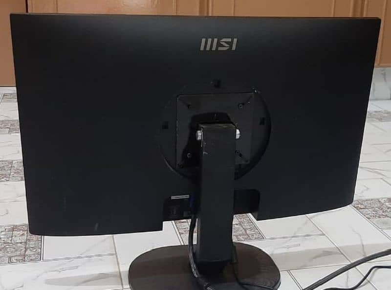 MSI 24inch borderless C-type/HDMI/Speakers LED Monitor 8