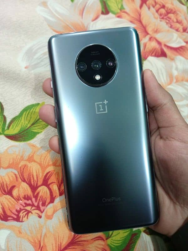 oneplus 7t 8/128 2