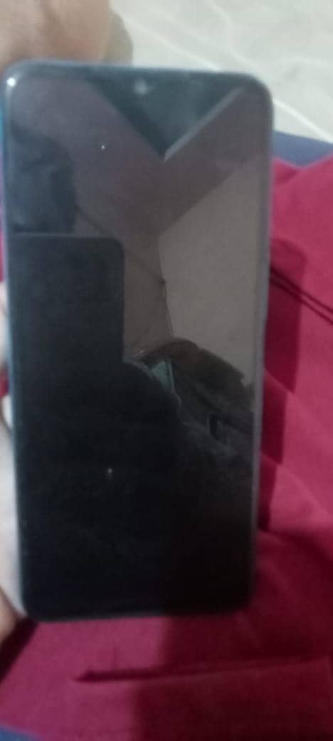 infinix hot 10i 4/128 condition achi hy 1