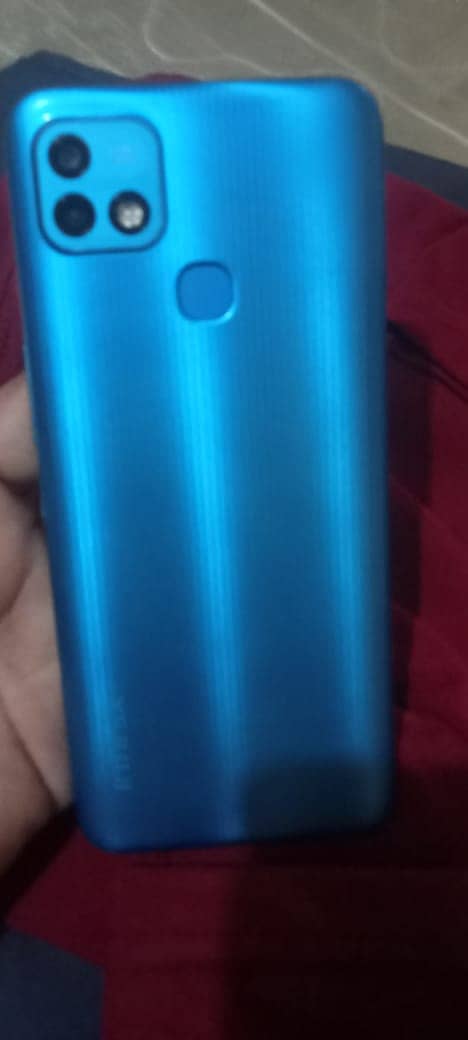 infinix hot 10i 4/128 condition achi hy 2