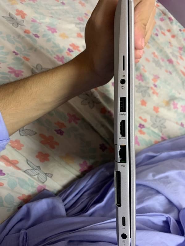 HP Elitebook 840 G5 core i5 8th gen , all ok mint condition 5