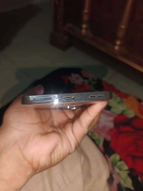 Oppo Reno 12 5G 12/512 9