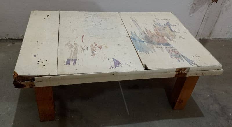 Used condition small study table 5