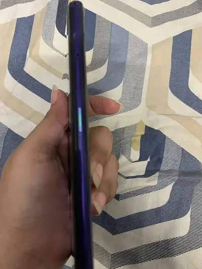 10/9 condition  Oppo f11 pro 5