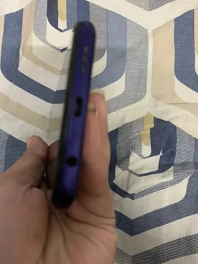 10/9 condition  Oppo f11 pro 6