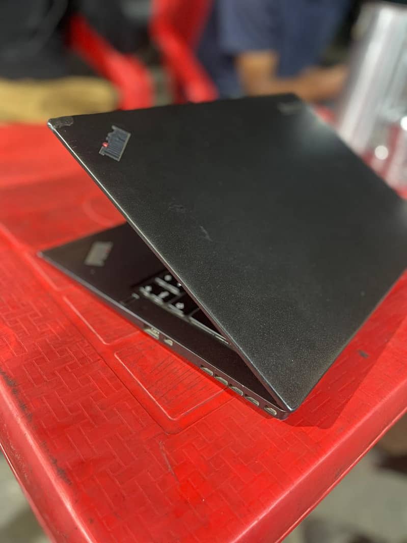 Lenovo X1 Carbon 4