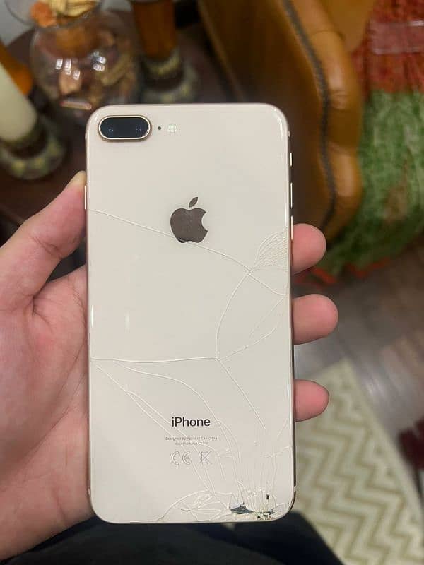 iPhone 8 plus 1