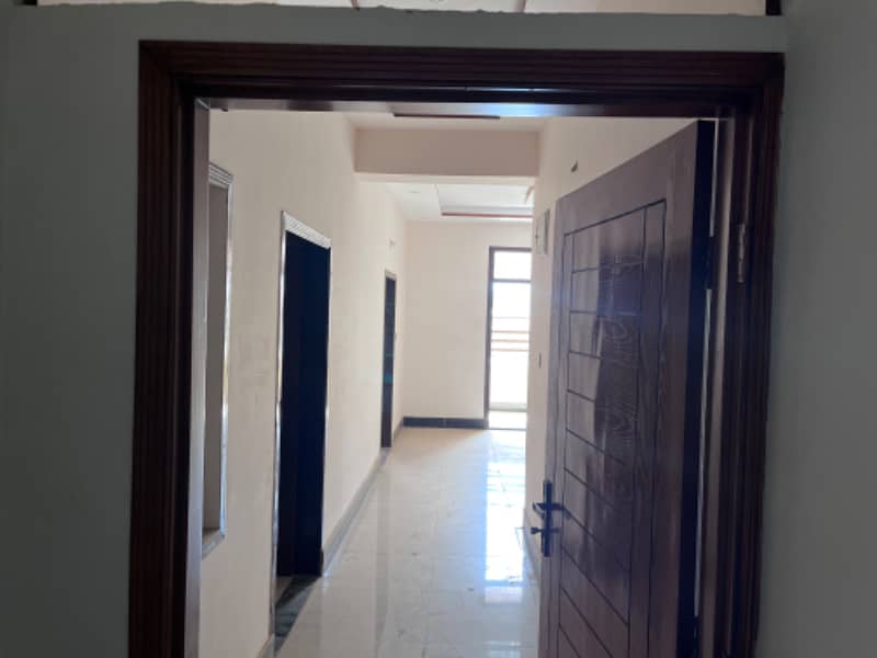 Commercial Office Available For Rent At Prime Location Of Unit 7, Latifabad, Hyderabad 1