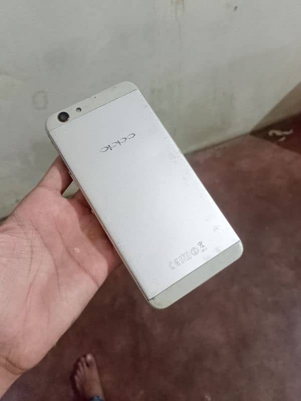 oppo f1s 4/32 1