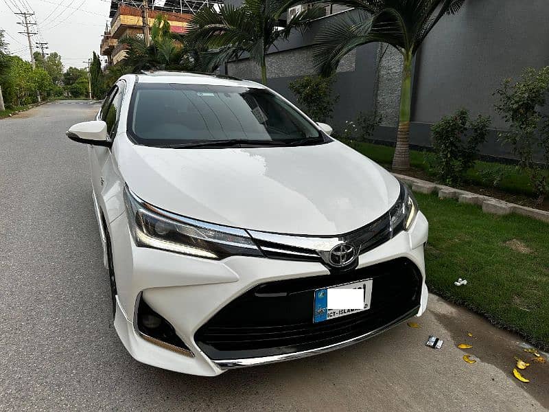 Toyota Altis Grande 2021 Black interior 1