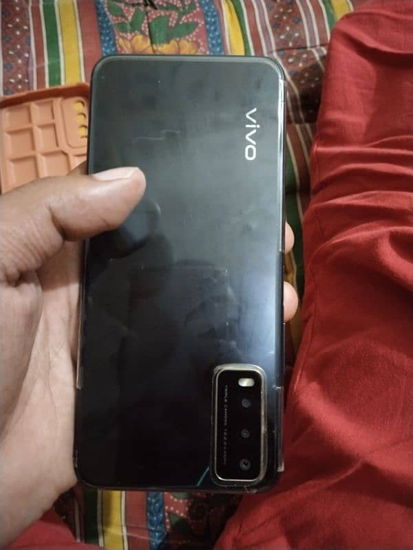 vivo y20   4/64 5