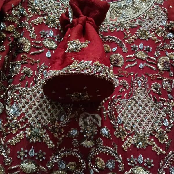 Beautiful red bridal dress 6