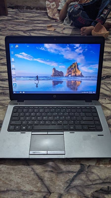 for URGANT sell HP laptop i5 4th generation 840 5