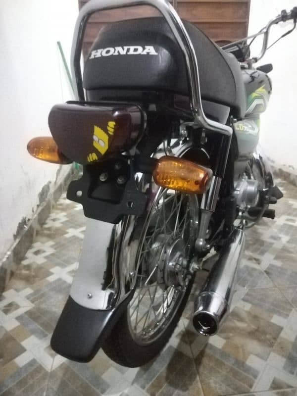 I am sell my Honda cd70 2023 5