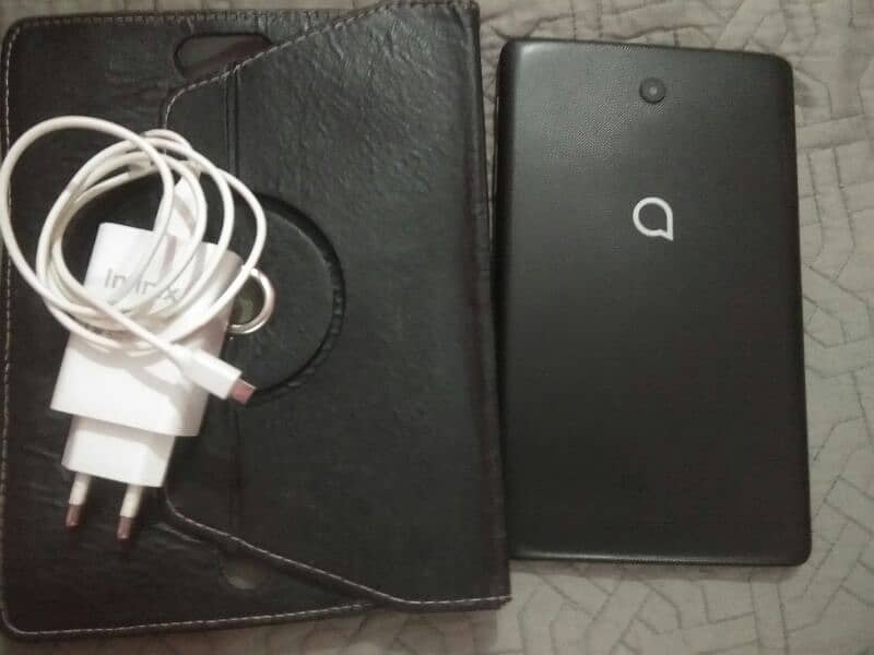 Alcatel Joy Tab 2 3Gb ram 32 GB ROM 10/10 Condition 1