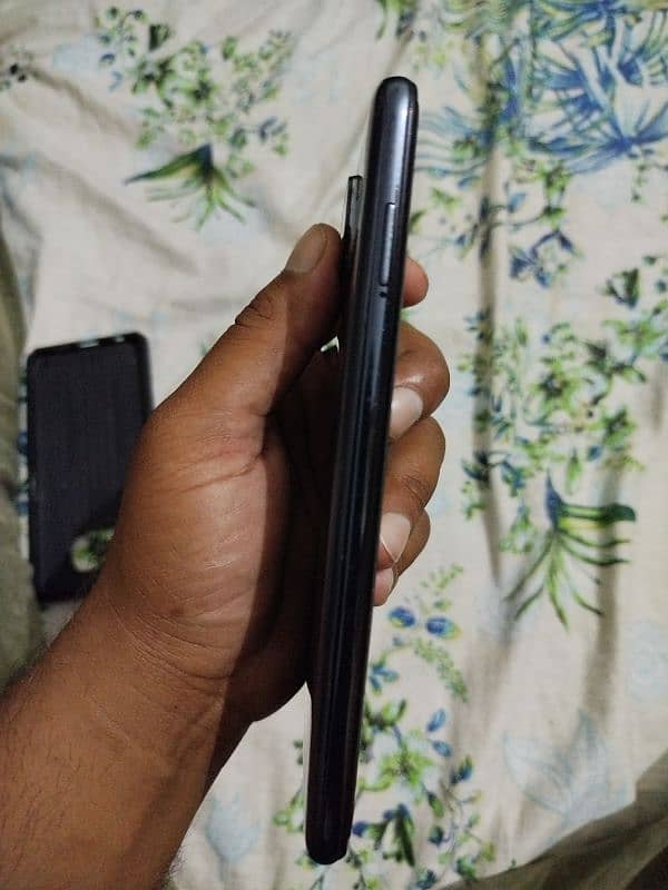 redmi poco X3 4