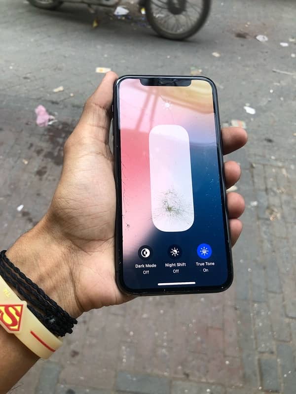 iphone 11pro 64gb FU non pta 64gb no exchange 5