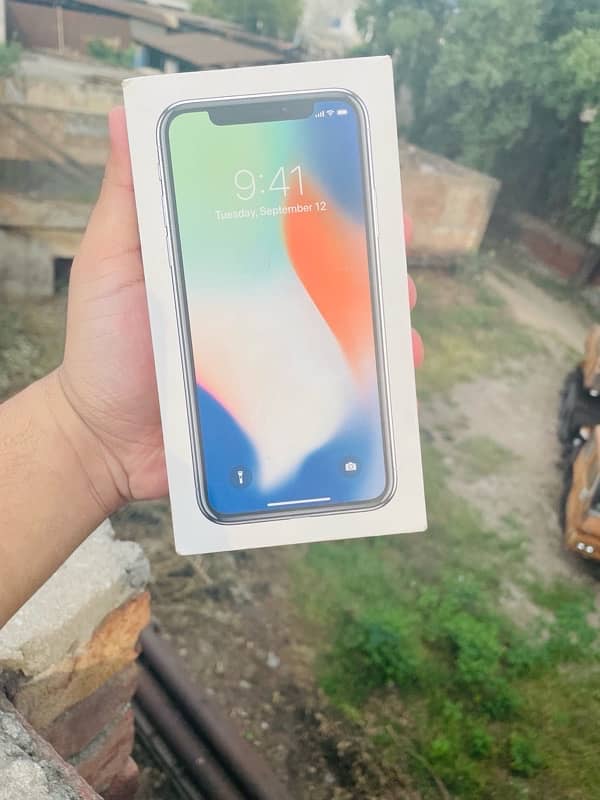 IPhone X Factory Unlocked 2