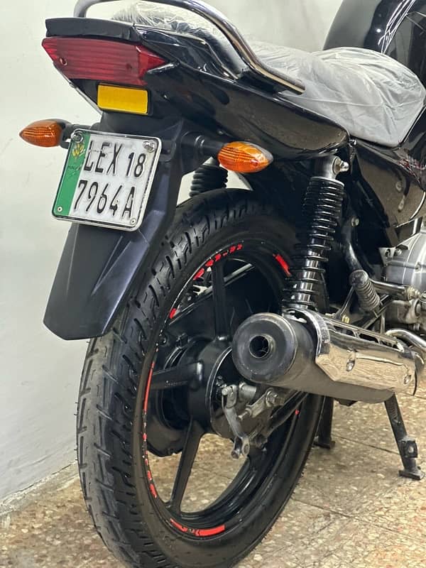 yamaha ybr125g 2018 model ( total orignal ) 2