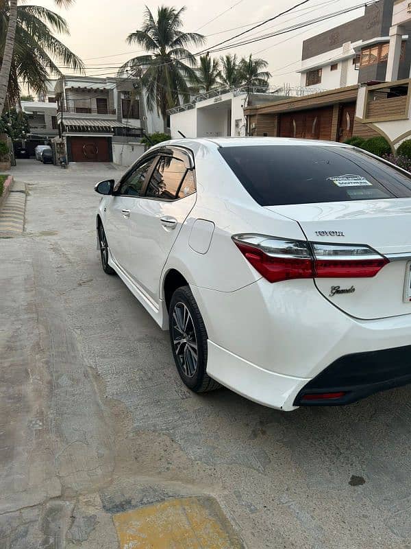 Toyota Corolla Altis Grandy 2022 14