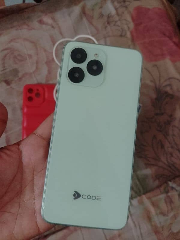 dcode cygnal 3pro 128gb 10/10 condition 2