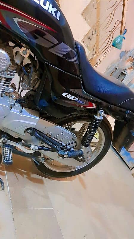 Suzuki GD110 13