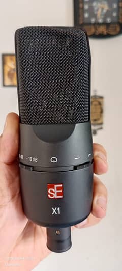 Se Electronics X1 Condenser Microphone Mic (SALE PRICE)