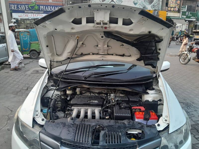 Honda City IVTEC 2012 13