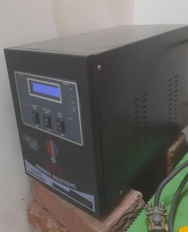 Energy Solutions UPS 600W in best condition 1