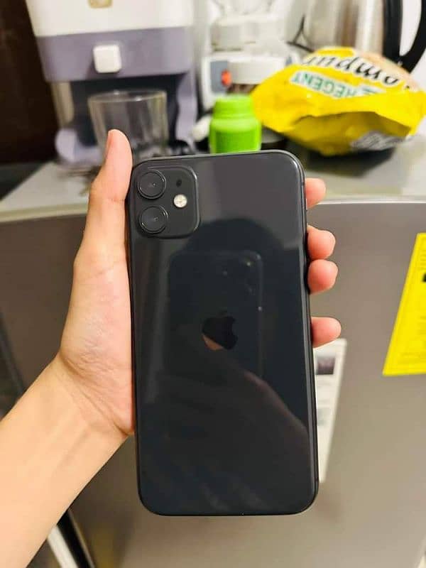 iPhone 11 , 128GB 1