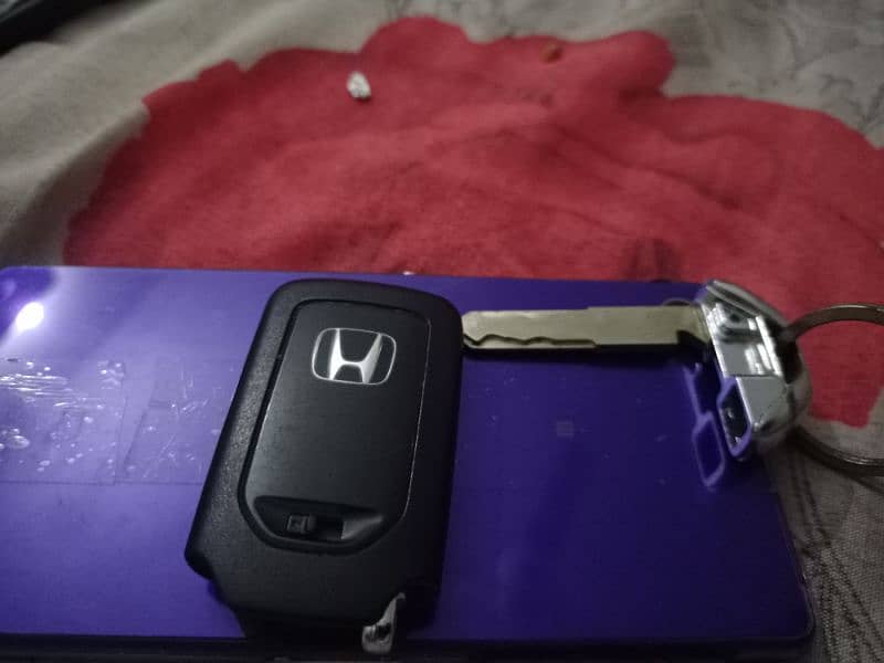 Honda civic 2016-2020 Genuine key + remote 2