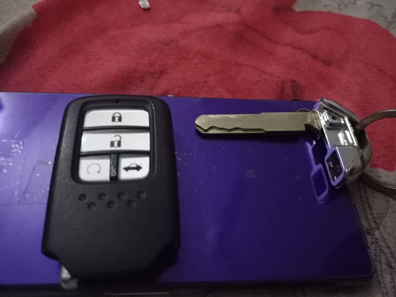 Honda civic 2016-2020 Genuine key + remote 3