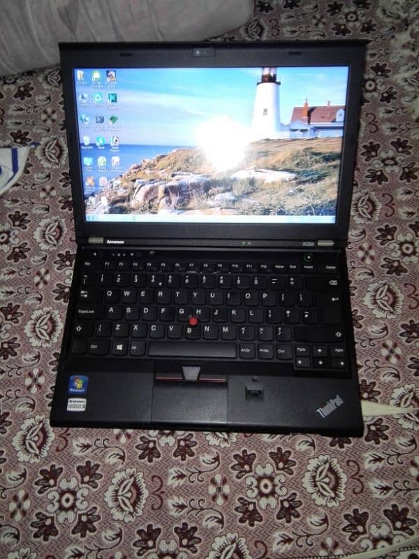 Laptop lenovo thinkpad 230 3