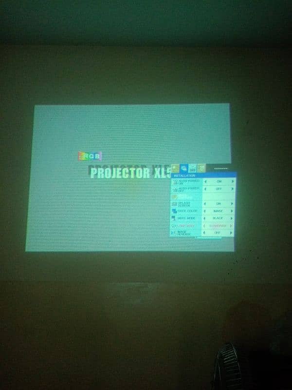 Mitsubishi projector urgent sale 2