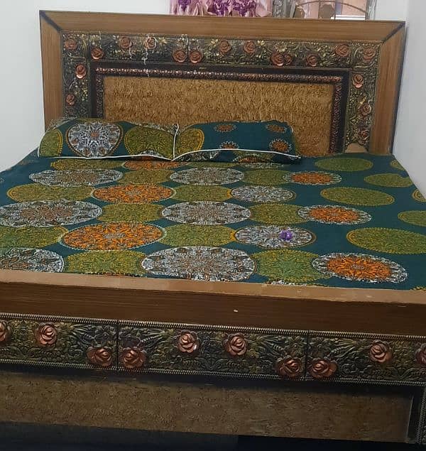 Double bed with mattress 0