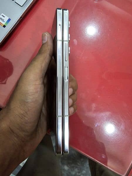 Samsung Z Fold 5 256gb Active Non PTA 3