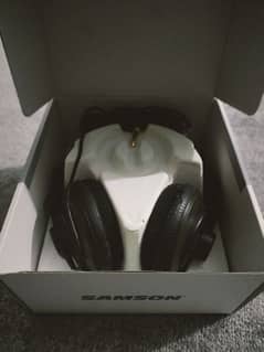 SAMSON SR850 PROFESSIONAL STUDIO HEADPHONES