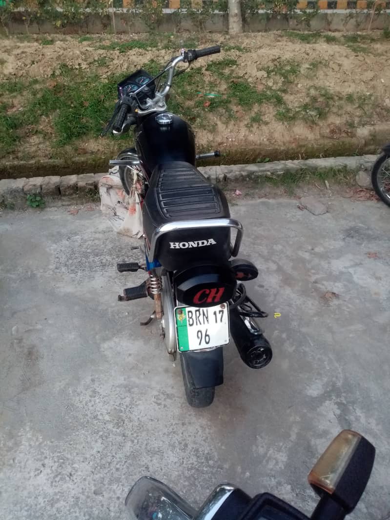 Honda CG 125 2017 4