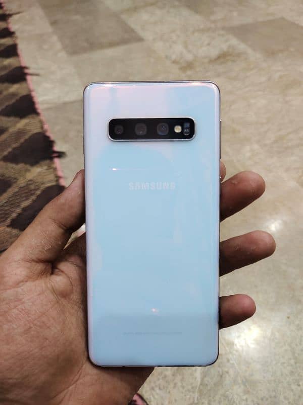 Samsung s10 8gb ram 128gb memomry 4