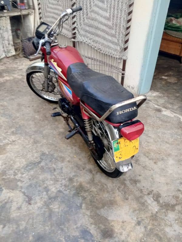 Honda cd70 for sale 2