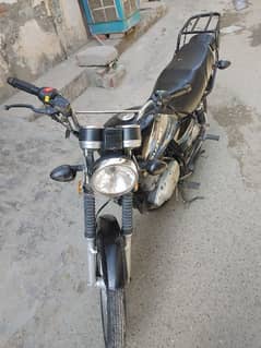 Suzuki GS 150 0