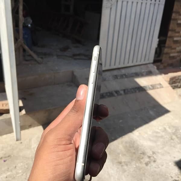 iphone xr pta dual 64gb all ok 4