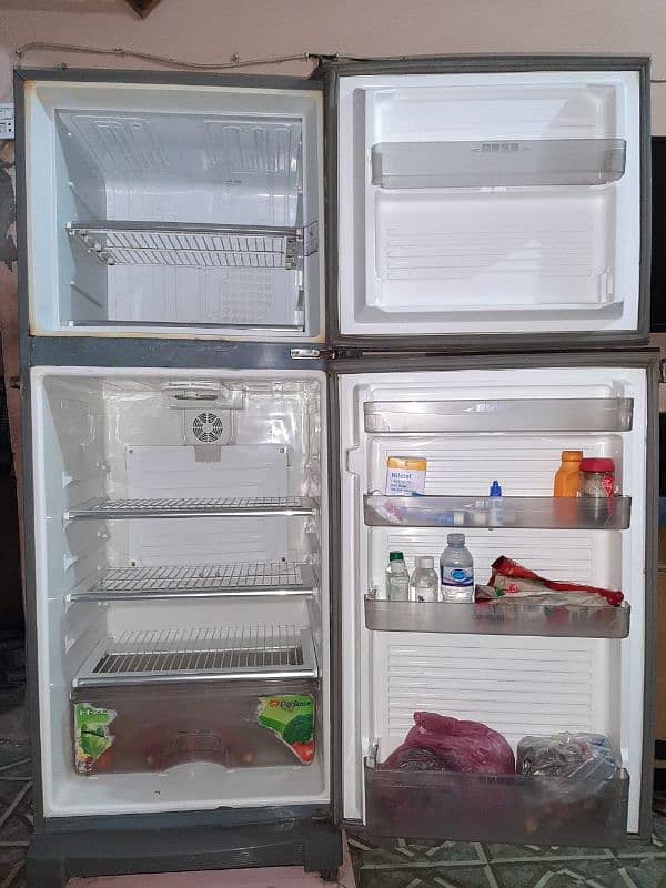 DAWLANCE H Zone refrigerator, 12 cubic feet 3