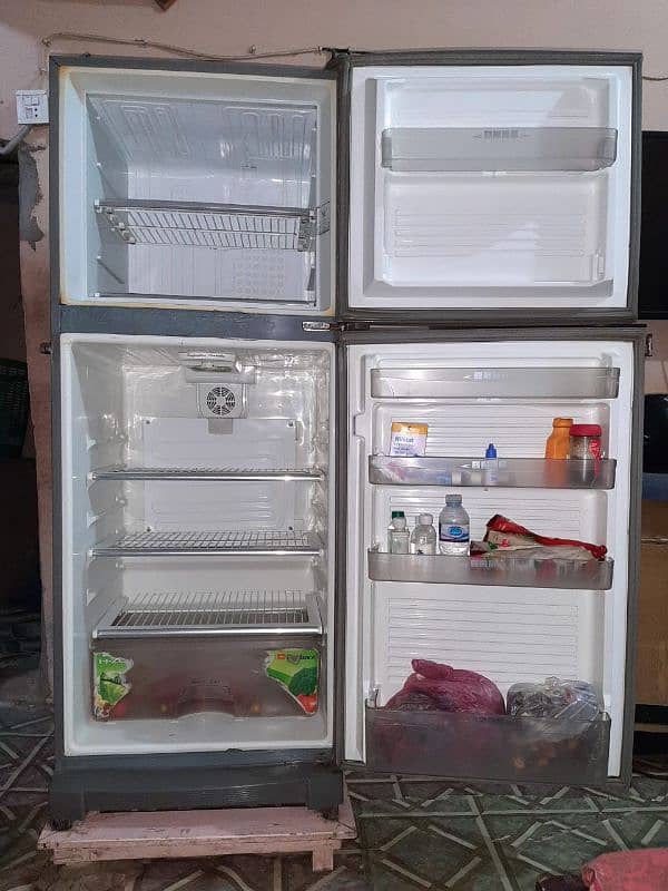 DAWLANCE H Zone refrigerator, 12 cubic feet 6