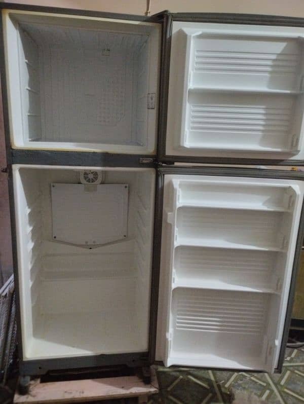 DAWLANCE H Zone refrigerator, 12 cubic feet 15