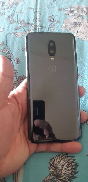 One Plus 6T. Dual Sim. 8/128 GB. Exchange/Sale 2