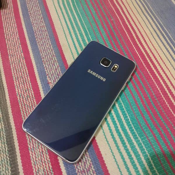 Samsung Galaxy S6 edge plus 3